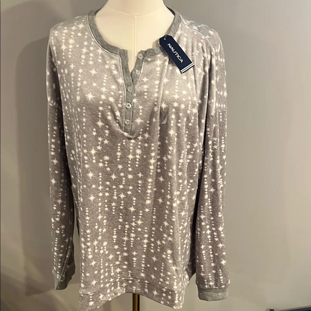 NWT Nautica Silver Star Long Sleeve - Picture 1 of 5